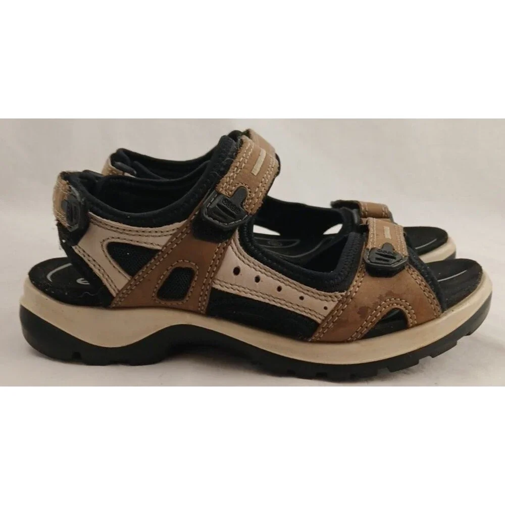 ECCO Yucatan Offroad Sandals mens 39 EUR US 8.5 Black Sport Hiking Water